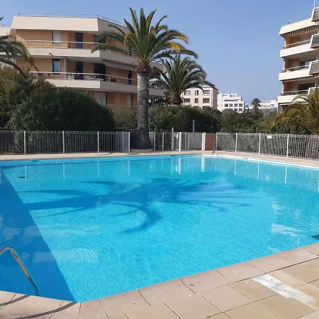 2 Personnes Avec Piscine A - Fr-1-226a-150 Fréjus
