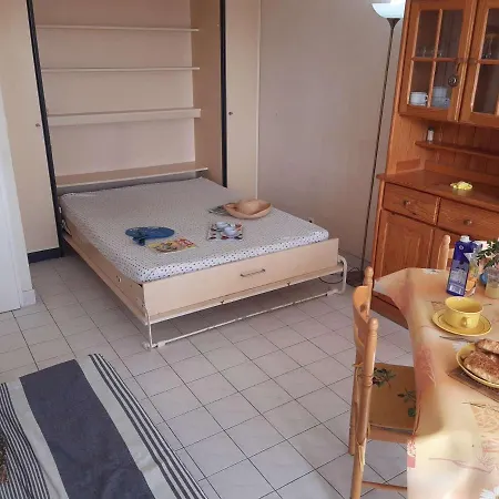 Apartmán 2 Personnes Avec Piscine A - Fr-1-226a-150 Fréjus